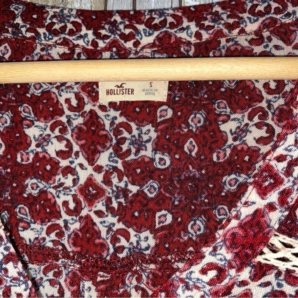 Hollister Red Floral High Low Blouse - Picture 4 of 5